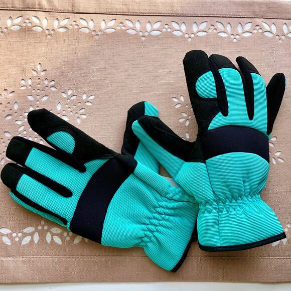 NWT Artminds Teal Hand Protection Working Gloves Size: Medium - Picture 1 of 12